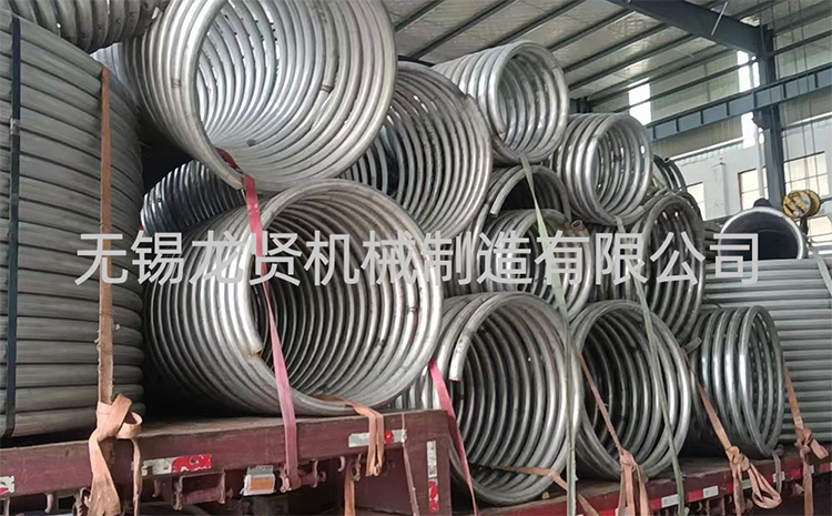 304不銹鋼盤(pán)管質(zhì)量好還是碳鋼的好？