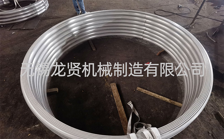 龍賢碳鋼半圓管價(jià)格的優(yōu)勢